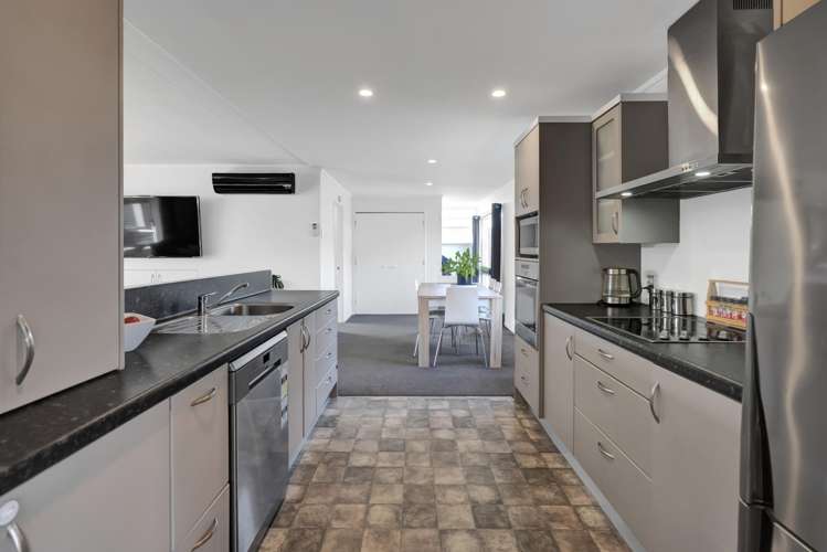 27 Culzean Grove Bell Block_8