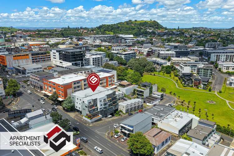 121 Newton Road Eden Terrace_23