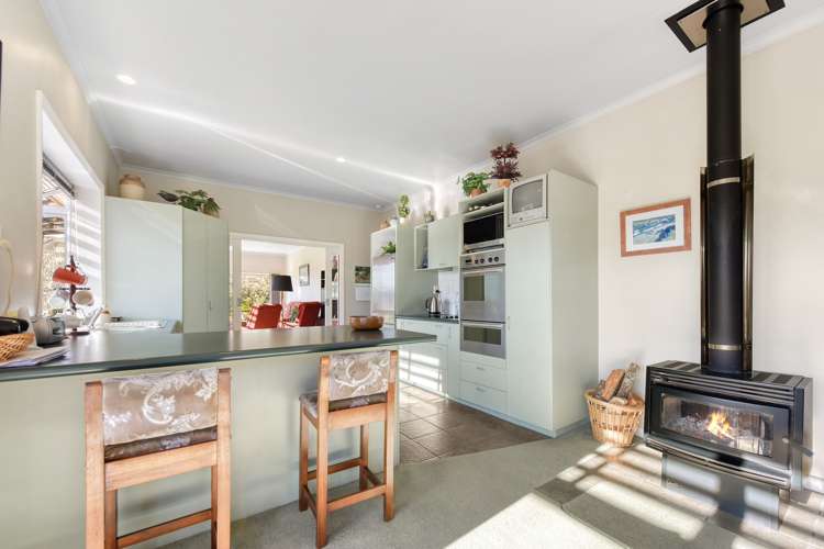 208 River Terrace Road Brightwater_10