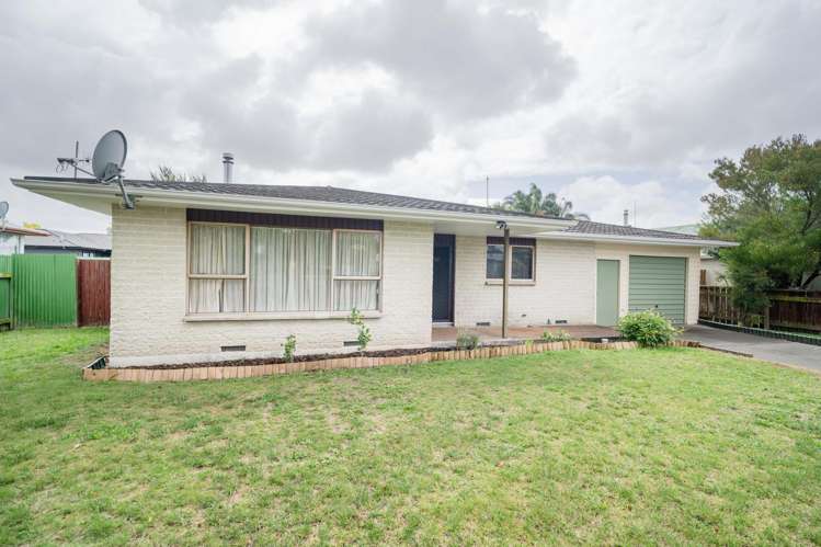 17 Walton Place Flaxmere_18