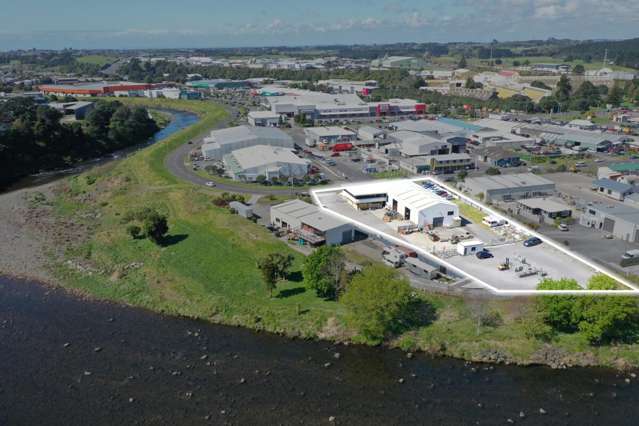 19 Constance Street Waiwhakaiho_1