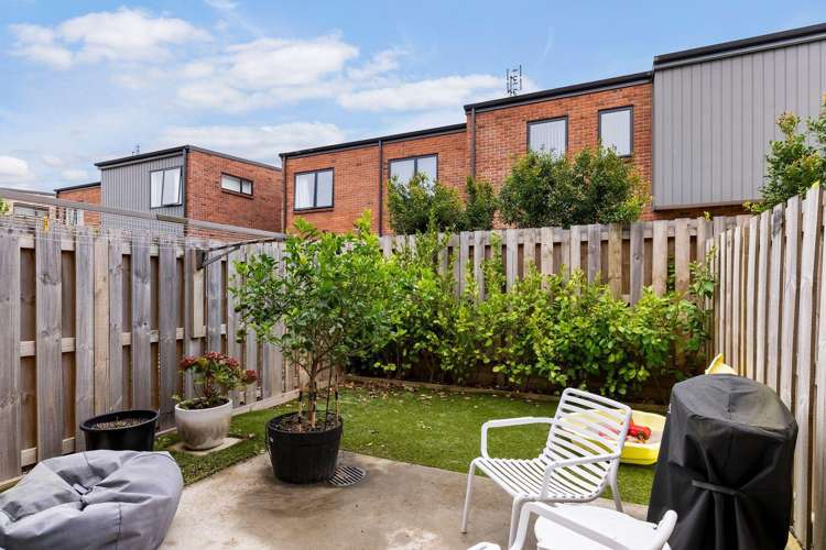 6 Panehe Lane Mt Wellington_12