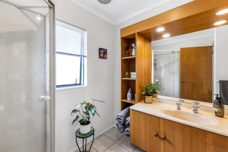 16a Formby Avenue Point Chevalier_16