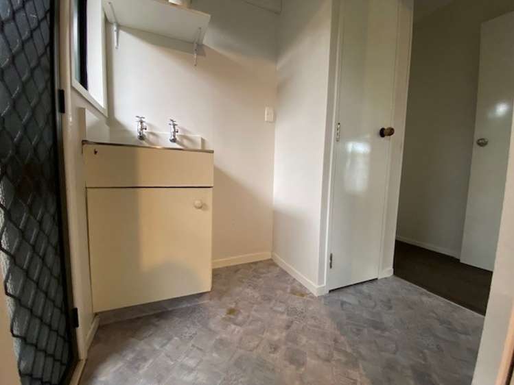 42A Townshend Crescent 10781_13