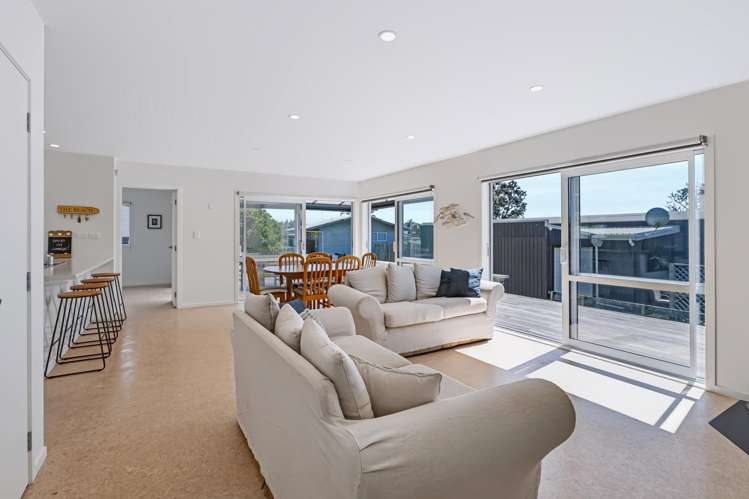 108 Manuka Place Matarangi_8