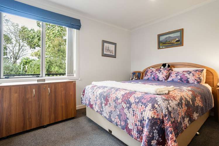 55 Sovereign Isle Lane Rototuna_11