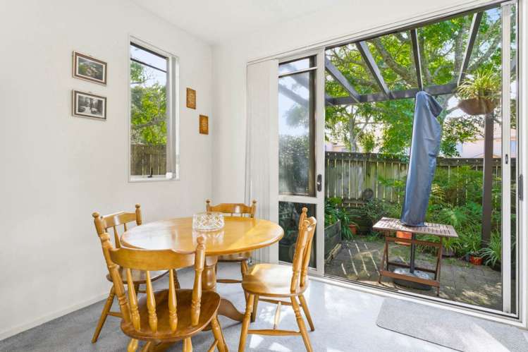 2/38 Fields Parade_2