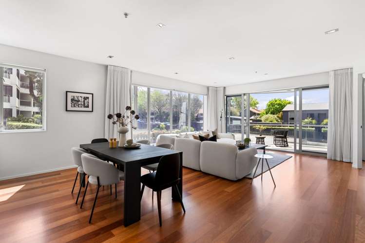 1A / 7 The Promenade Takapuna_3