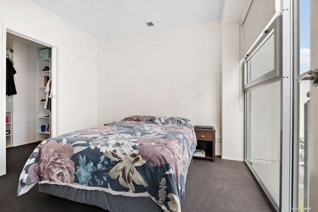 1117/2 Beach Road Auckland Central_3