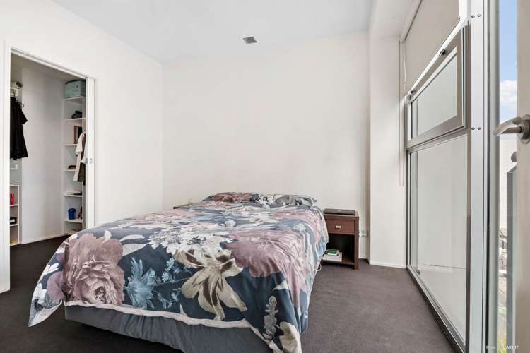 1117/2 Beach Road Auckland Central_3
