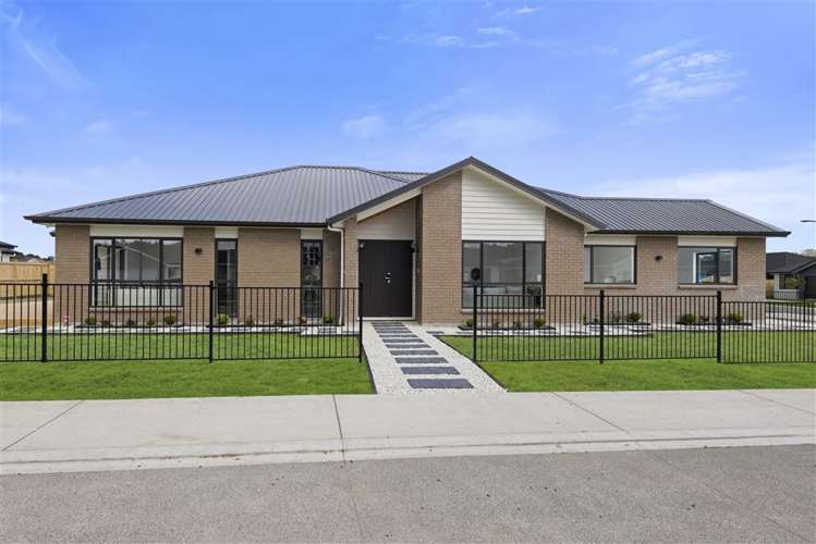 5 Lewis Younie Road Kumeu_24