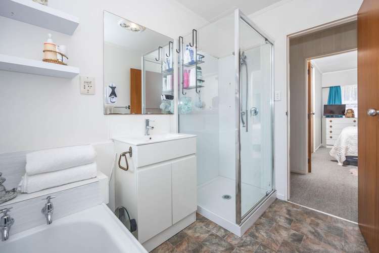 7A Lysander Place Hillcrest_19