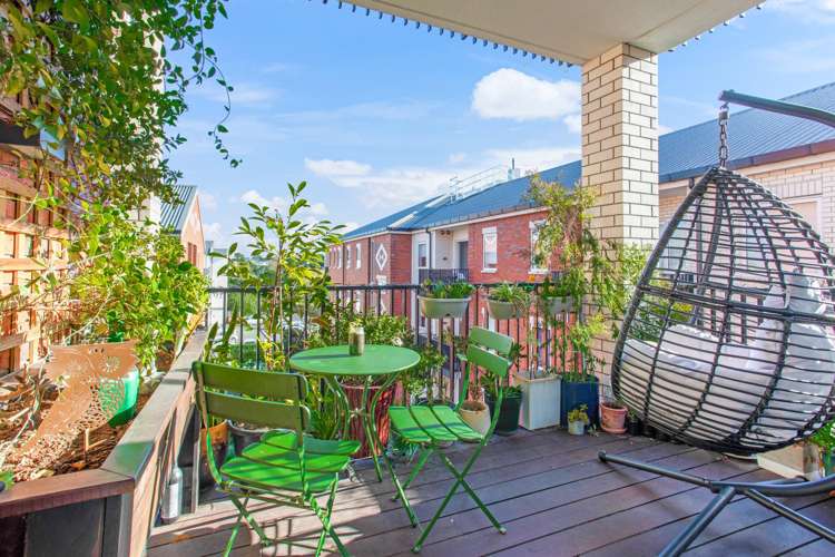 301/1C Soljak Place_1