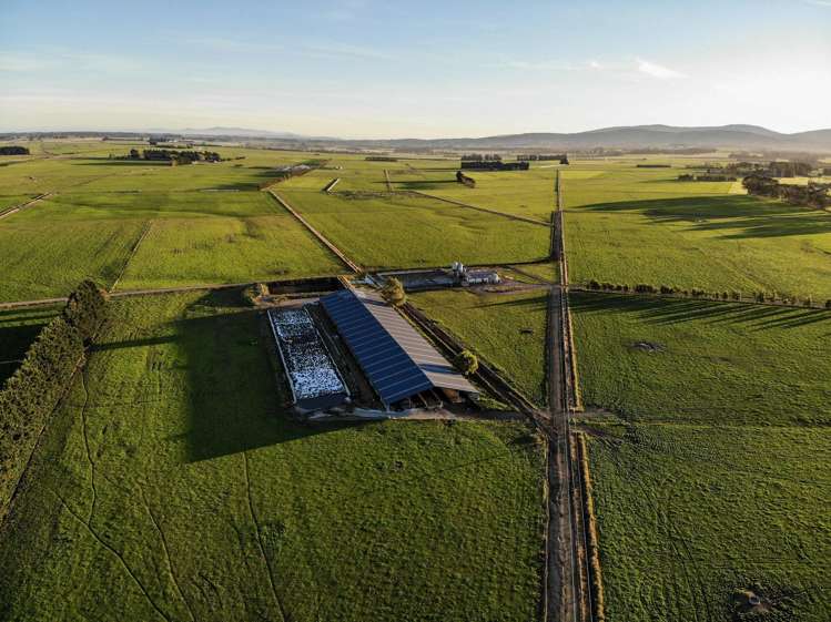 1599 Hundred Line Road East_0