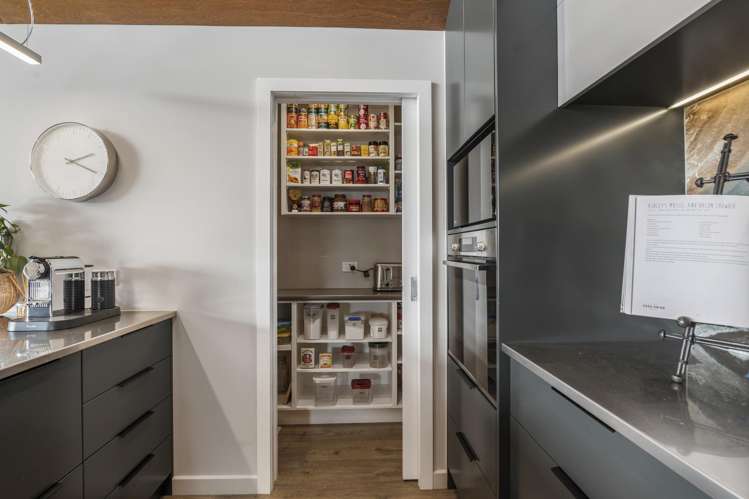 16 Sloane Avenue Tihiotonga_12