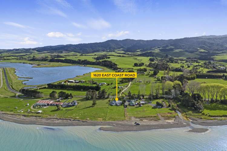 1620 East Coast Road Kaiaua_30