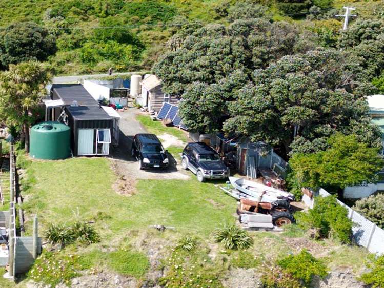 1596 Cape Palliser Road Cape Palliser_16