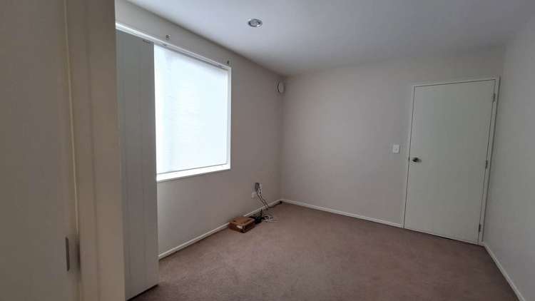 19 Leburn Crescent Flat Bush_4