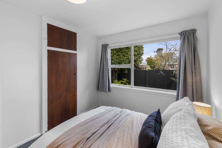 2/4 Elstow Place Spreydon_15