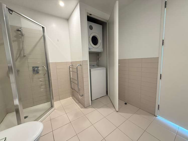 30 Beach Road Auckland Central_9