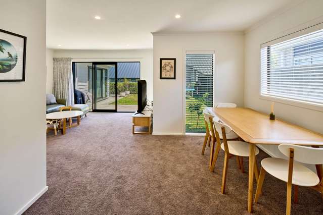 9 Martha Turnell Crescent Manor Park_1