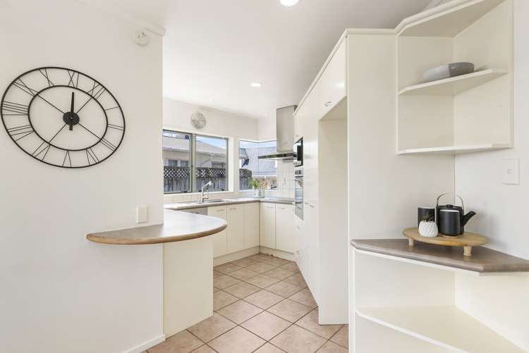 2/67 Andrew Road Howick_10