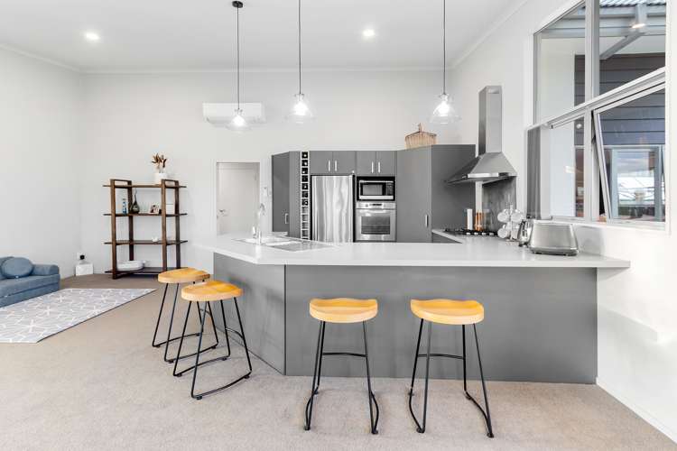 4 Sinead Court Grandview Heights_7