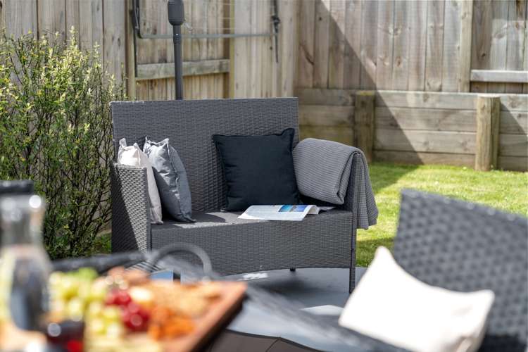 110 Whakaturou Crescent Pyes Pa_18