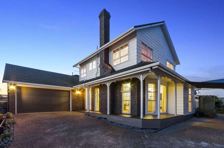 213 East Coast Road Castor Bay_0