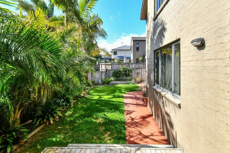 150 Charles Prevost Drive The Gardens_14