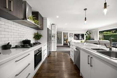 2/50 Kowhai Street_1