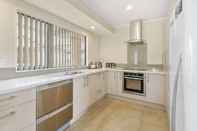 2/7 Heaphy Street Blockhouse Bay_2