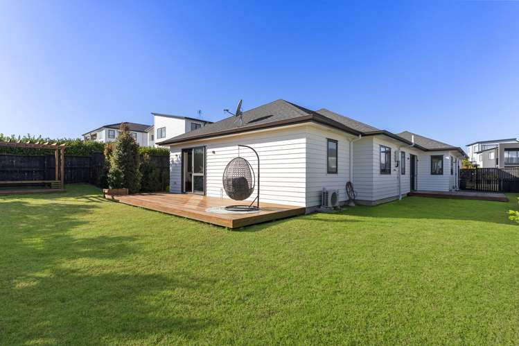 7 Hapukupuku Avenue Beachlands_30