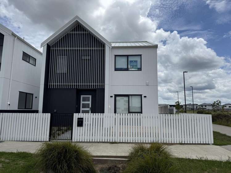1 Green Bamboo Road 1626_0