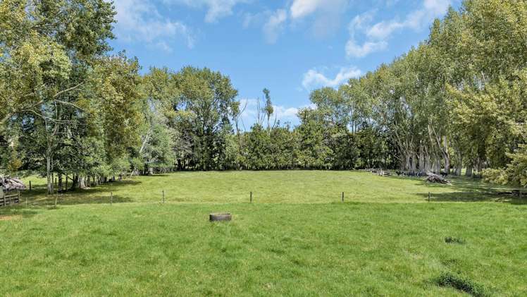 1344 State Highway 1 Hikurangi_39