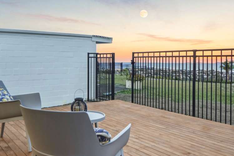 519A East Coast Road Murrays Bay_12