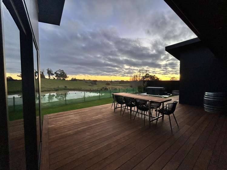 64 Les Wakefield Road_1
