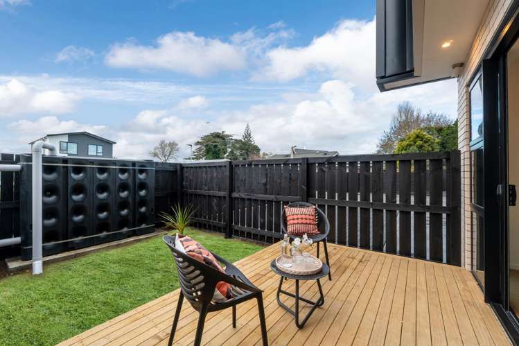 5/9 Blanes Road Weymouth_16