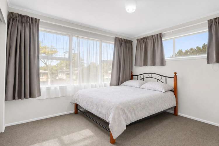 24 Larnach Street St Andrews_11