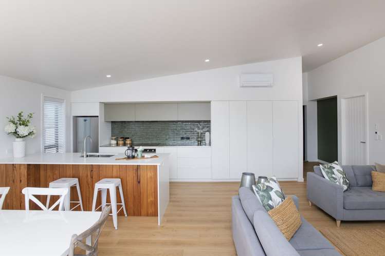 38 Mangamoteo Street Lytton West_21