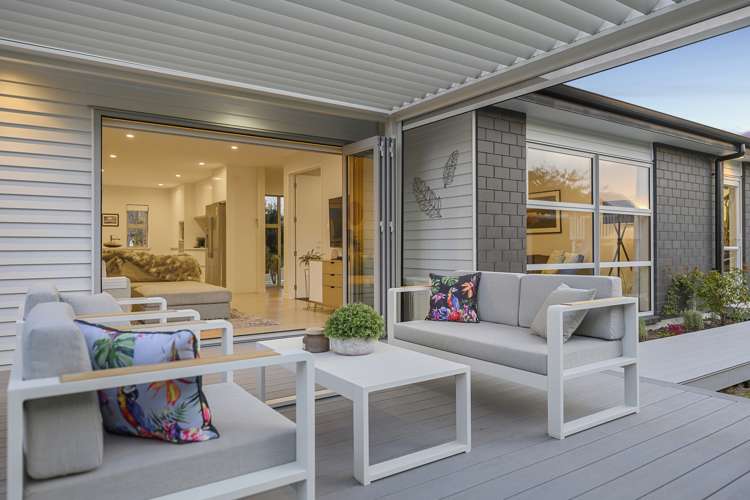 3 Pitoitoi Drive Riverhead_22