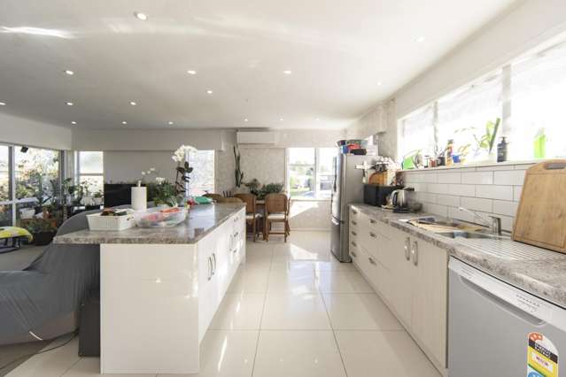94 Lewis Street Glenview_1