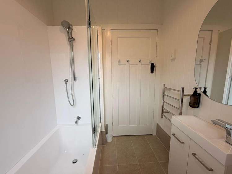 19 Ewen Alison Avenue Devonport_8