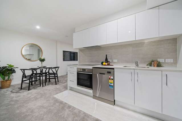113/8 Gray Avenue Mangere East_3