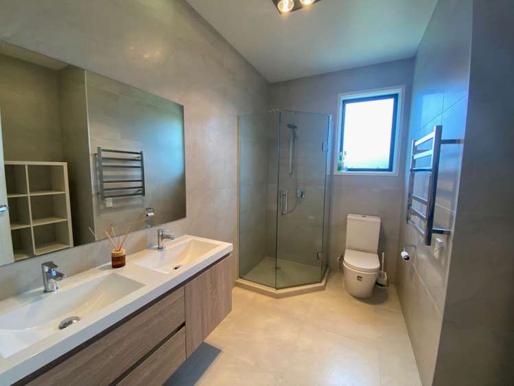 9 Discovery Drive Gulf Harbour_9