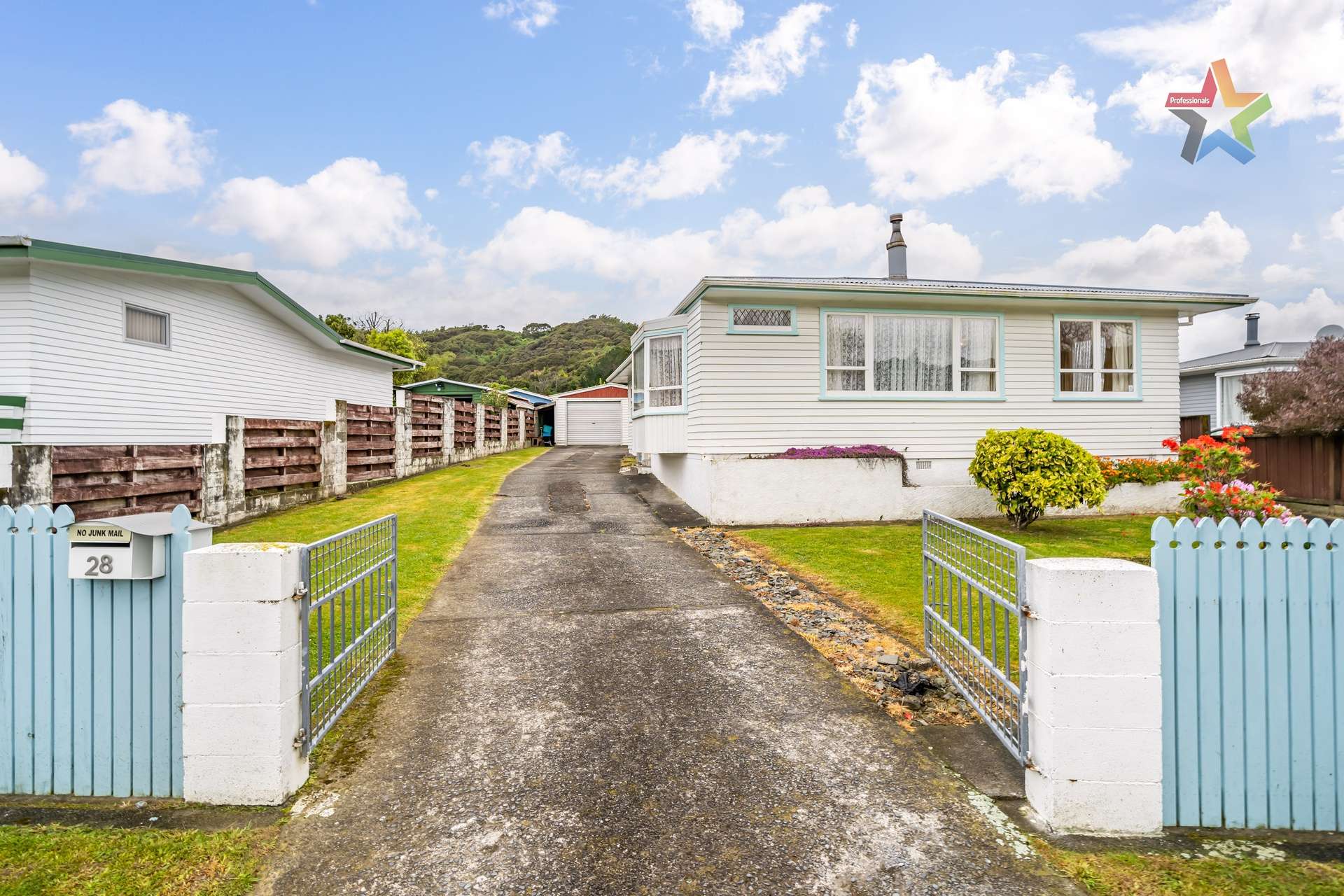 28 Momona Street Wainuiomata_0