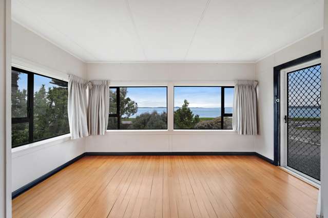 9 The Esplanade Eastern Beach_4