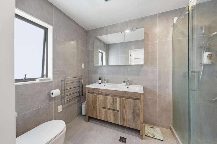 13 Autumn Blaze Street Hobsonville_19