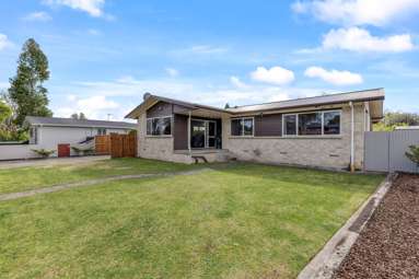 66 Oakfield Crescent_2