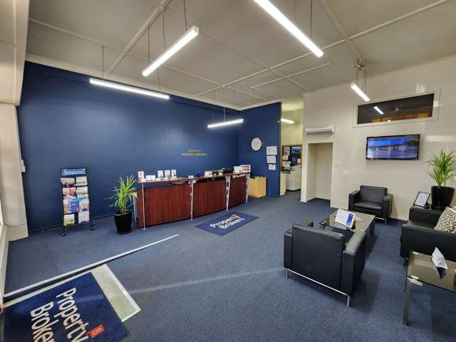 129 Main Street Pahiatua_4